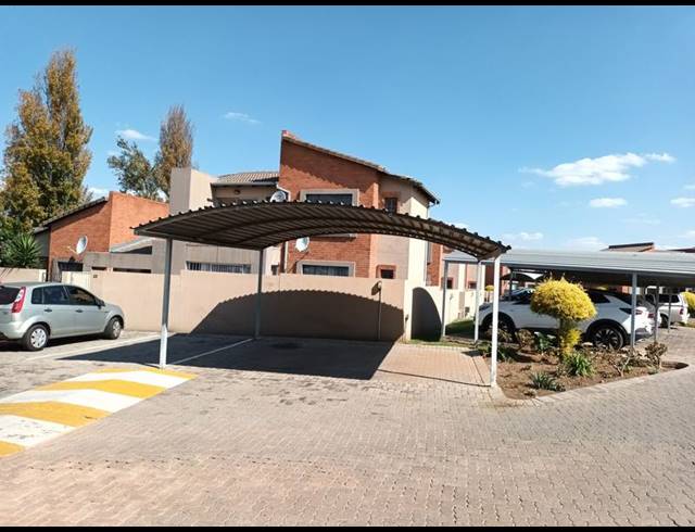 2 BEDROOM PROPERTY TO RENT IN WITFIELD